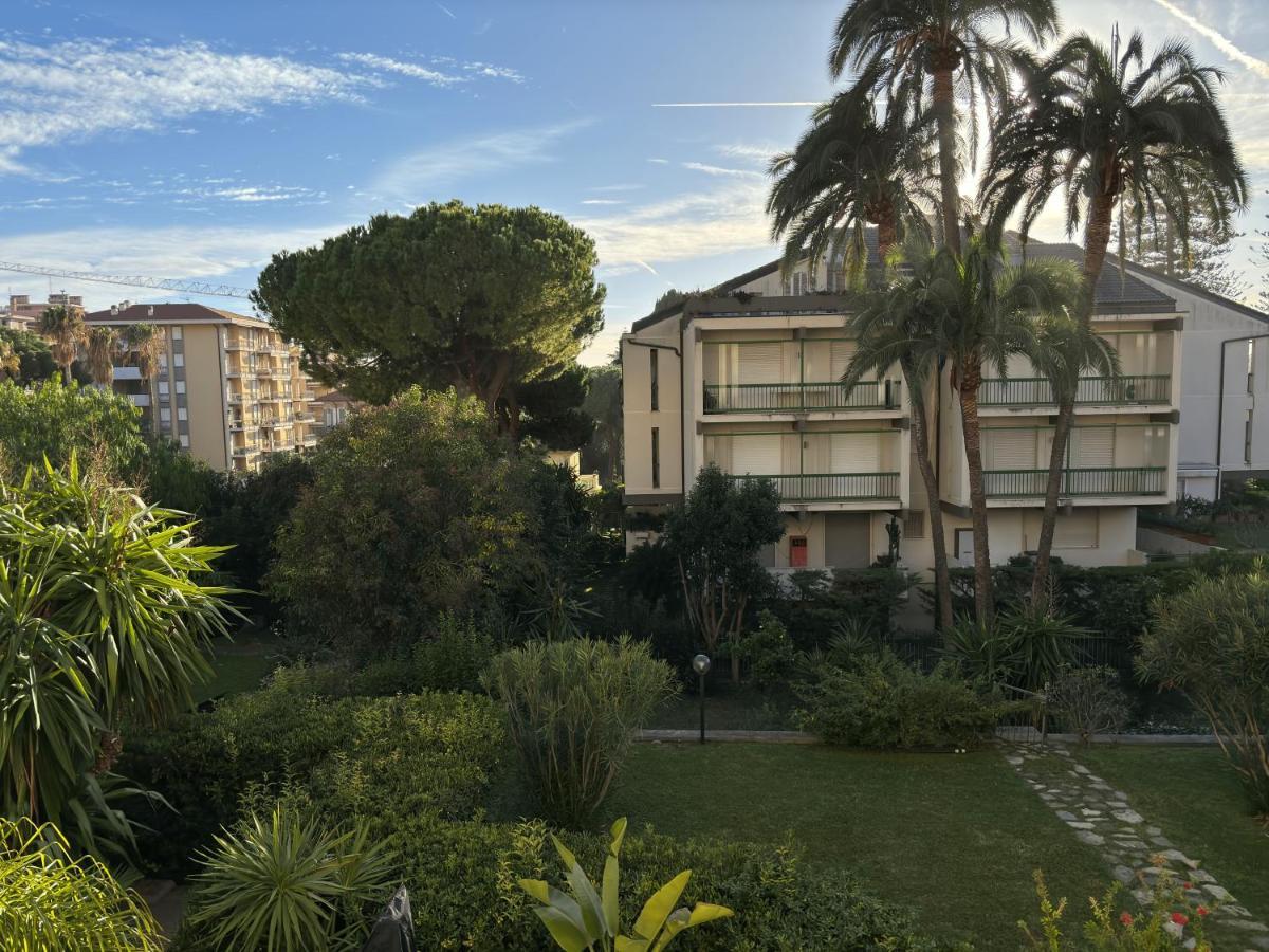Sweet Home Bordighera Exterior photo